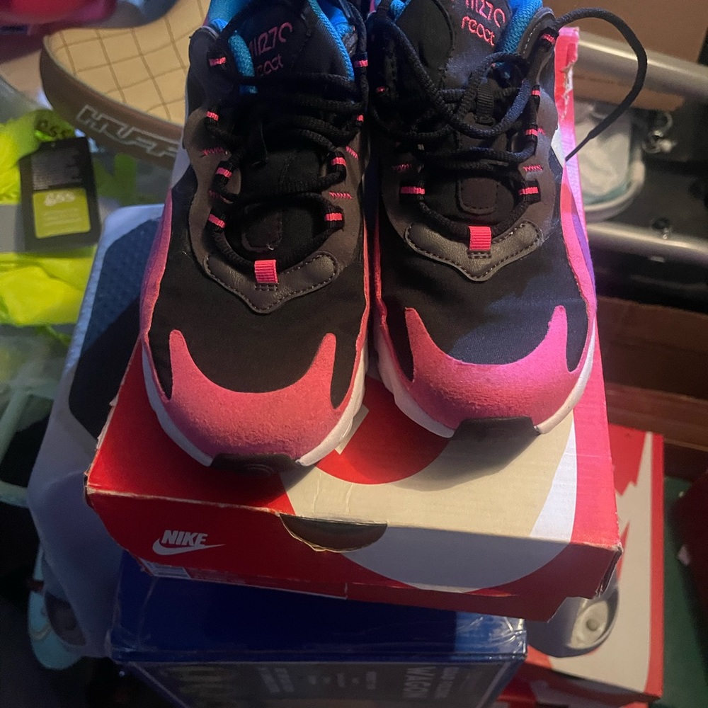 Nike shoes